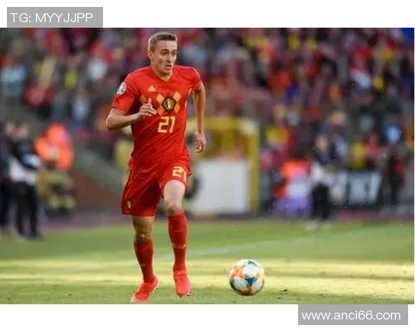 颜值与实力兼具的女足球明星盘点及其足球生涯成就分析